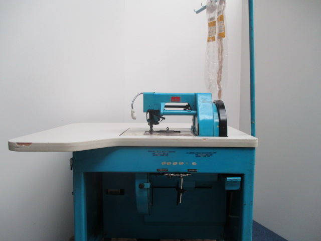 AMF Reece DECO 2000Y :: Decorative Hand Stitching Machine - AMF Reece, Products