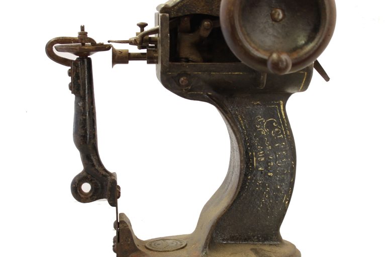 peugeot-brosser-stitch-9-glove-museum-global-web