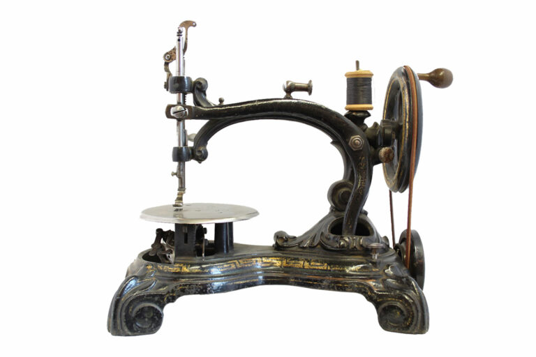 w.taylor-01-01-series-domstic-uk-museum-global-xm-web