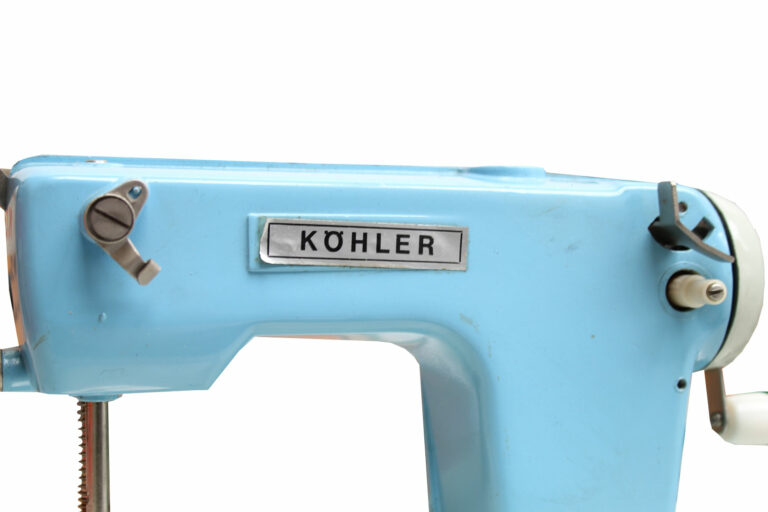 kohler-no-03-02-museum-toy-blue-german-global-web