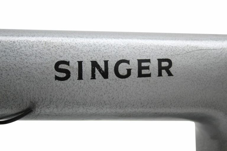 singer-17U141-01-04-industrial-usa-hammered-grey-musuem-global-web