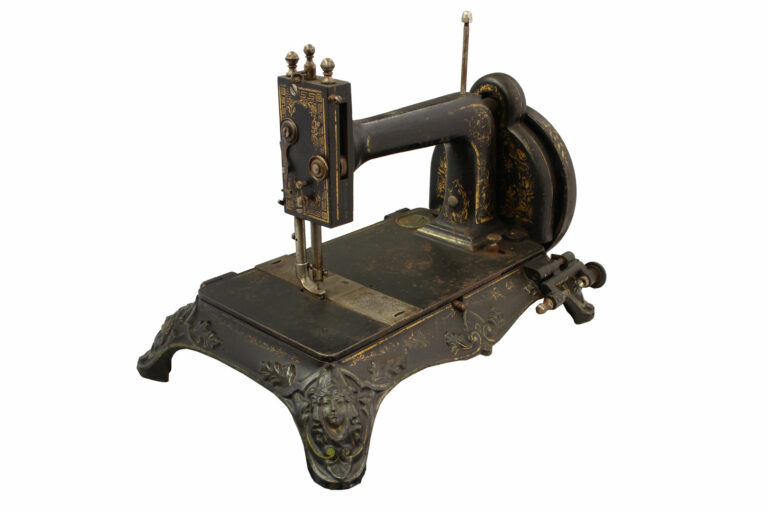 Aubineau-et-Bouriqiuet-03-03-domestic-france-musuem-global-web