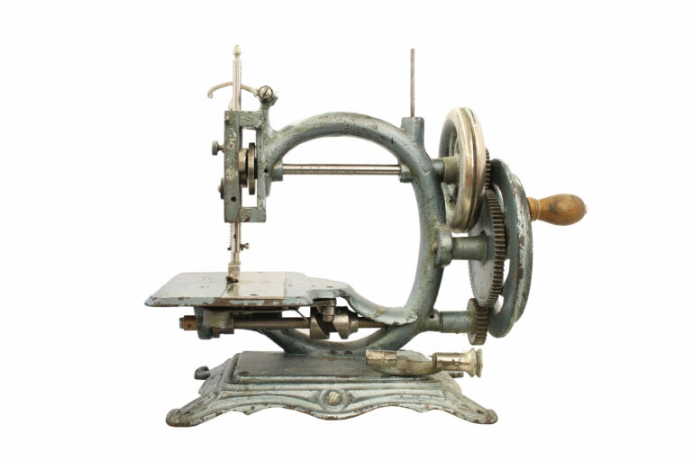 C.F.A.Kudsen-symaskin-Fabrik-01-01-domestic-DK-musuem-global-xm-web