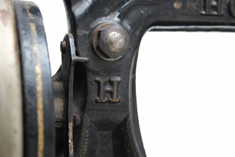 Elias-Howe-H-01-03-domestic-us-musuem-global-web