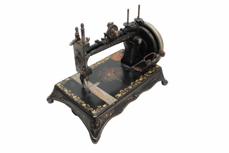 Elias-Howe-H-01-04-domestic-us-musuem-global-web