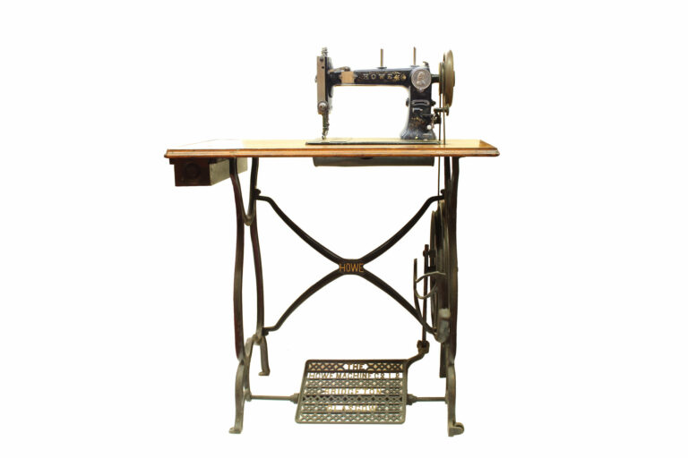 the-howe-machine-co-f6-01-04-domestic-uk-musuem-global-web