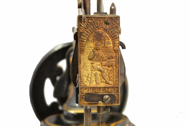 The-imperial-Sewing-Machine-Company-The-Eureka-01-04-domestic-uk-museum-global-web