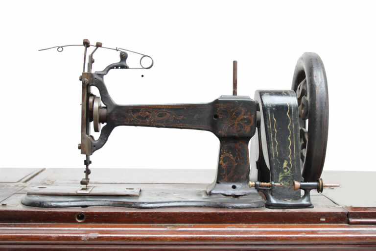 singer-letter-A-01-02-domestic-us-museum-imca-global-xm-web