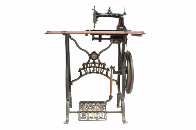 Bijou-no-2-01-01-domestic-treadle-france-imca-museum-global-m-web