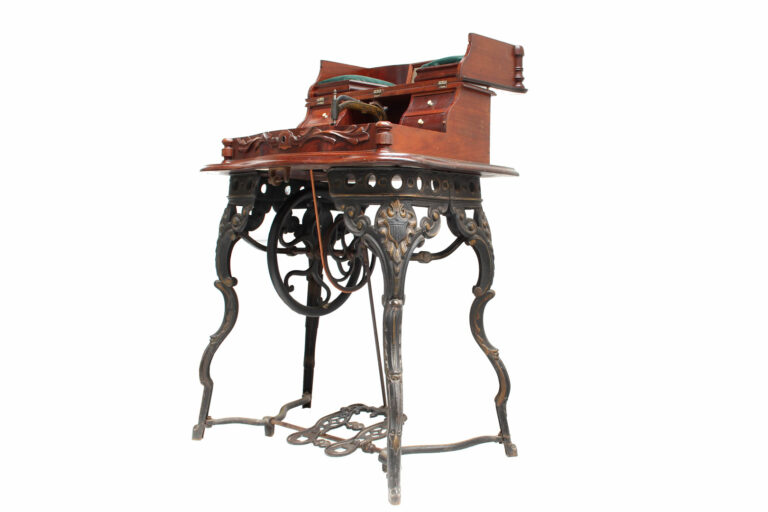 George-B.-Sloat-&-Co-fancy-01-05-domestic-usa-museum-global-web