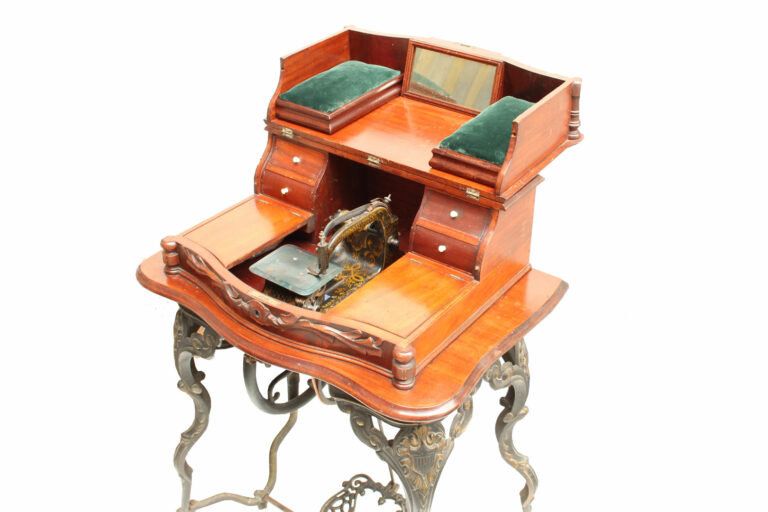 George-B.-Sloat-&-Co-fancy-01-08-domestic-usa-museum-global-web