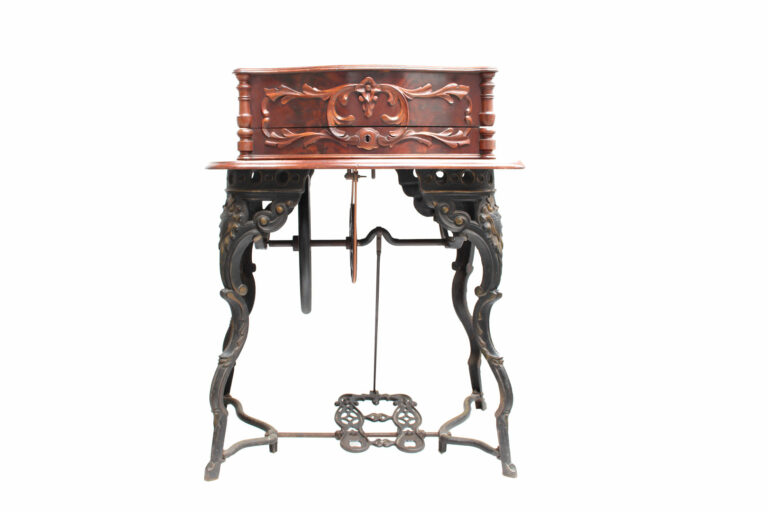 George-B.-Sloat-&-Co-fancy-01-17-domestic-usa-museum-global-web