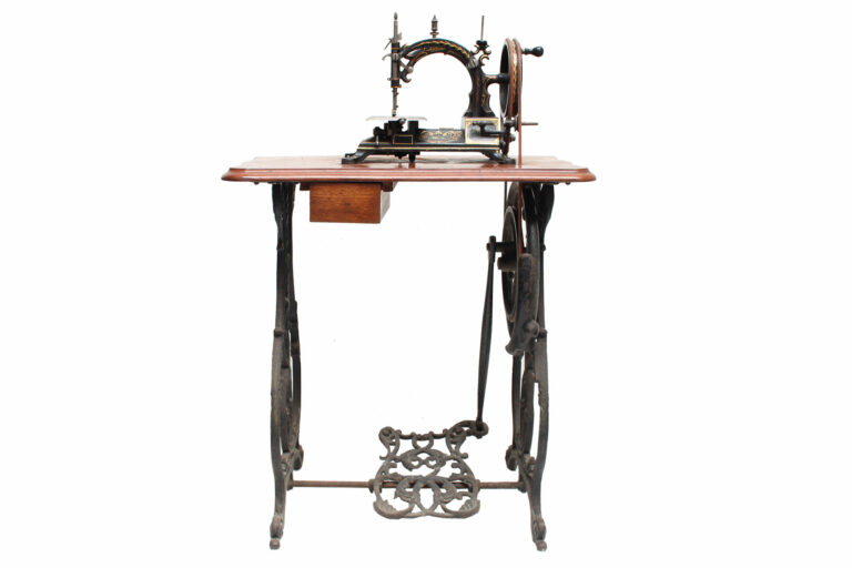 Hurtu-l'abeille-01-01-domstic-treadle-frankrijk-imca-global-musuem-xl-web
