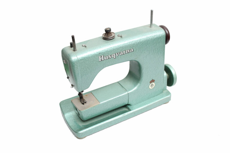 husqvarna-toy-01-03-sweden-imca-musuem-global-WEB