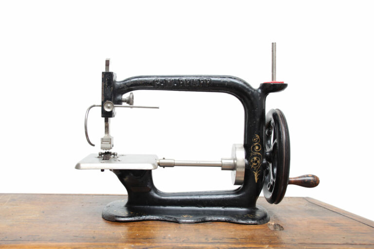 pfaff-c-01-02-haushalts-laufstich-tretmaschine-musuem-imca-global-xs-web