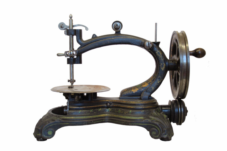 improved-taylor-01-williams-taylor-museum-global-l-web