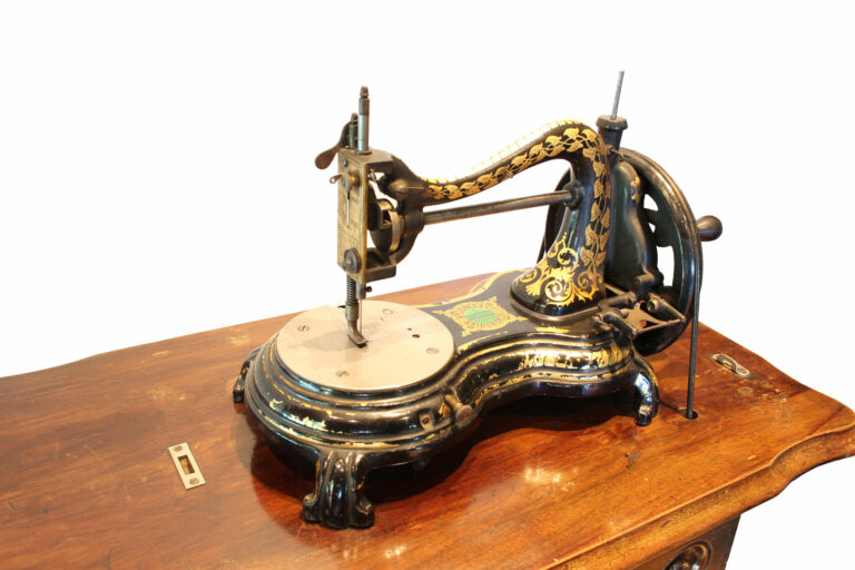 jones-typ-08-05-domestique-uk-musuem-global-web