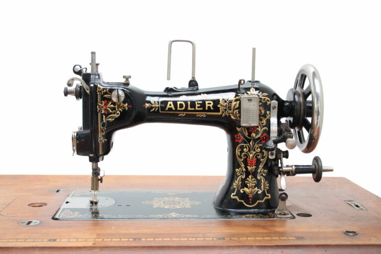 adler-08-01-domestic-germany-treadle-imca-musuem-global-l-web