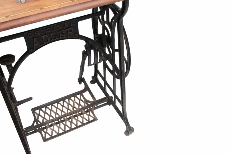 adler-08-06-domestic-germany-treadle-imca-musuem-global-web