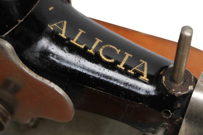 alicia-01-02-toy-spaans-museum-imca-global-web