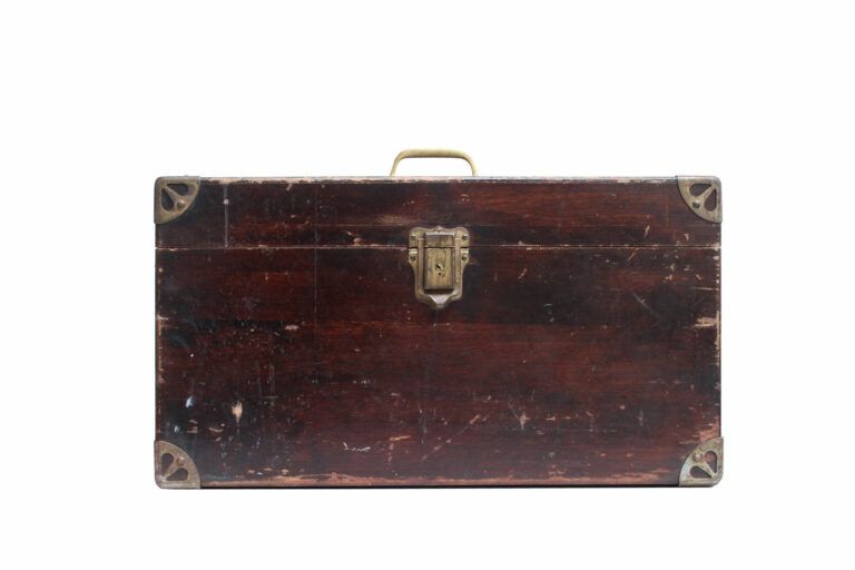 Willcox-&-Gibbs-Electric-Automatic-Noiseless-machine-the-complete-outfit-01-08-domestic-us-imca-musuem-global-web